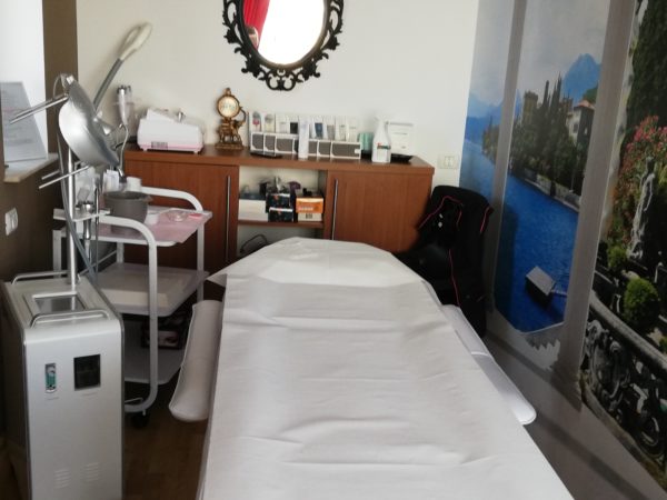 Tratamente de vedetă la Atena Beauty Studio.jpg Sursa: arhiva personală Tratamente de vedetă la Atena Beauty Studio