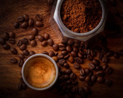 Cofeina și efectele consumului excesiv.jpg Sursa: pexeles Cofeina și efectele consumului excesiv
