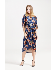 Parteneriat pentru mame cu ...Citește tu mai departe. 4 Rochie gravida alaptare blue velvet2 825x1024 Parteneriat pentru mame cu ...Citește tu mai departe.