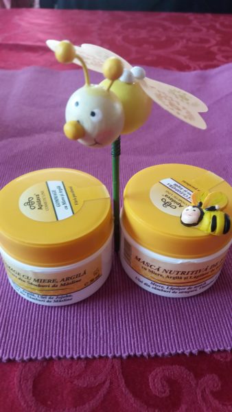 20180711 160133 Ritualul de îngrijire al tenului pe bază de miere