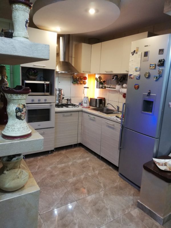 Eu vara nu dorm, renovez, redecorez