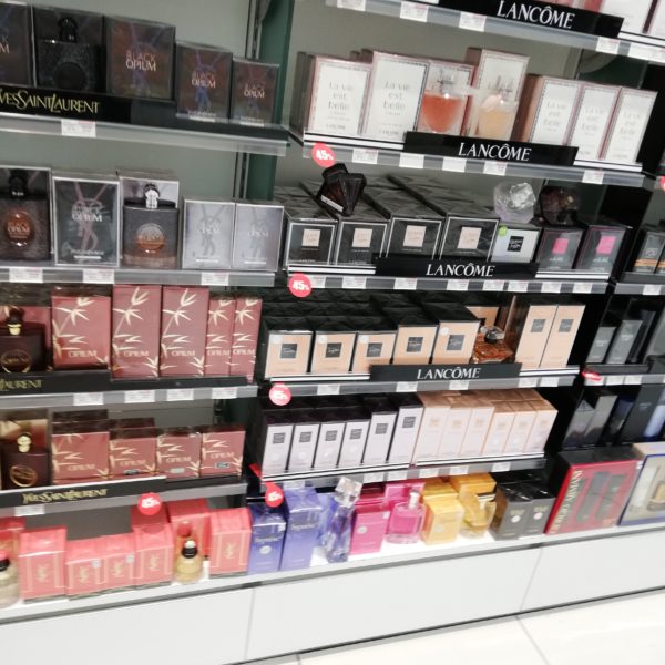 Poveste din vacanță: Parfum și prietenie.jpg Sursa: arhiva personală Poveste din vacanță: Parfum și prietenie