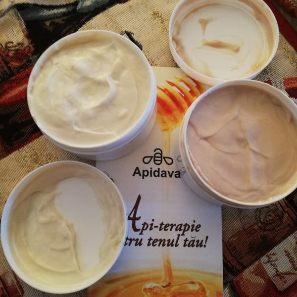 Oare dispare celulita cu produsele Apidava? Sursa: arhiva personală Oare dispare celulita cu produsele Apidava?