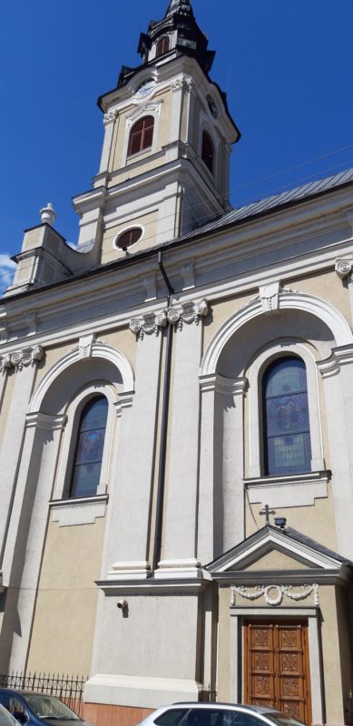 Huta Slavia, Oradea - Biserica cu Lună #ladrumprinromâniamea Sursa: arhiva personală IMG 20190820 WA0038 Huta Slavia, Oradea - Biserica cu Lună #ladrumprinromâniamea