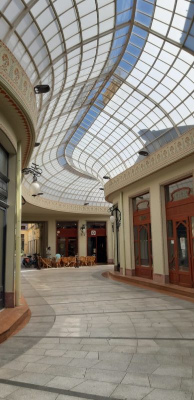 Huta Slavia, Oradea - Biserica cu Lună #ladrumprinromâniamea Sursa: arhiva personală IMG 20190820 WA0044 Huta Slavia, Oradea - Biserica cu Lună #ladrumprinromâniamea