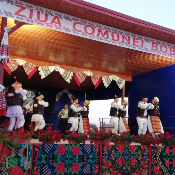 Prima zi #ladrumprinromâniamea - serbare câmpenească (Bobota) Sursa: arhiva personala IMG 20190818 204716 Prima zi #ladrumprinromâniamea - serbare câmpenească (Bobota)