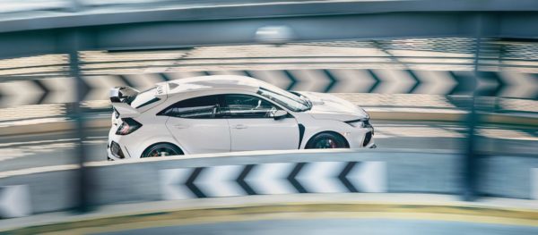 2SVR2017007DRIVERSIDEKG Pilot de curse cu Honda CivicTypeR - poveste ireală!