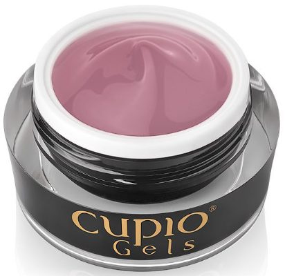 image1 Ce recomanda specialiștii despre gelurile UV de unghii?
