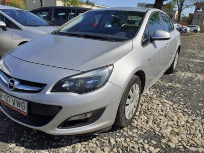 Când te lasă mașina veche soluția este SIXT SH Sursa: Sixt Sh IMG 9E8D6A 4FCD7D C69A56 4DBAFE 79EC8E ABF5B0 Când te lasă mașina veche, soluția este SIXT SH
