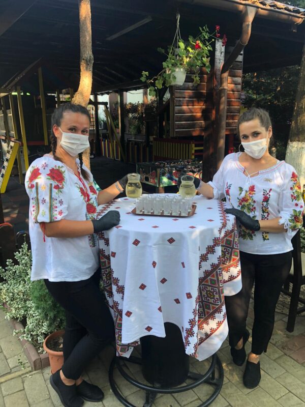Aniversare într-un colț al vechiului București. Sursa: Facebook Casa Jienilor 118375650 3348215755217766 1272462275338419762 o Aniversare într-un colț al vechiului București