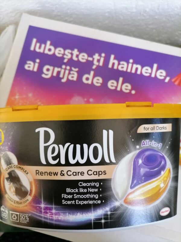 detergentul Perwoll caps rufe negre