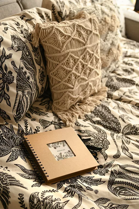 Obiecte și decorațiuni pentru căminul meu by Answear Sursa. answear RS22 PCU509 01A F0 Obiecte și decorațiuni pentru căminul meu by Answear