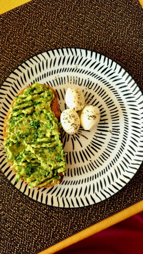 20240427 102000 Alimente bogate în proteine pentru mic dejun