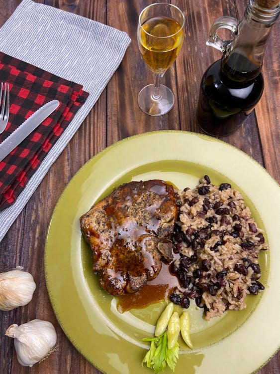 pexels photo 8318791 Alimente bogate în proteine pentru mic dejun