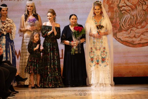 Sarmizegetusa by Liza Panait Sursa: Facebook Liza Panait Sarmizegetusa