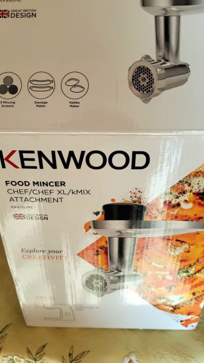 Robotul Kenwood KMix Sursa: arhiva personală Robotul Kenwood
