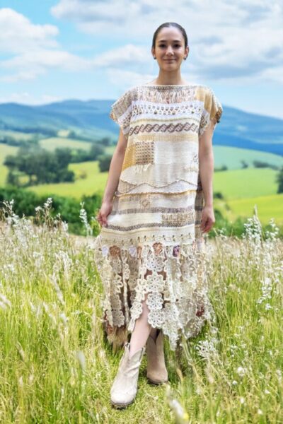 IMG 5186 copy 683x1024 1 Terra Nostra - colecție de ținute sustenabile semnată Liza Panait