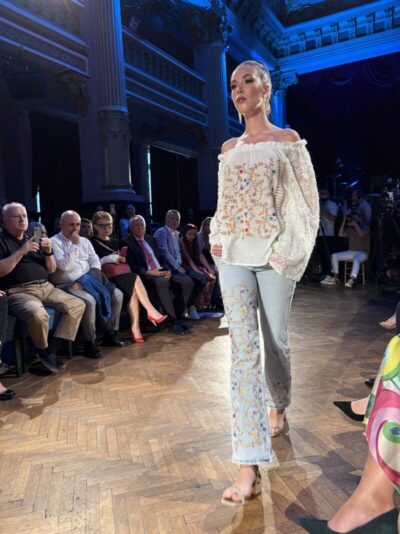 IMG 7924 Terra Nostra - colecție de ținute sustenabile semnată Liza Panait