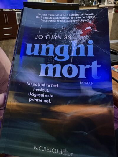 IMG 2110 Unghi mort scrisă de Jo Furniss