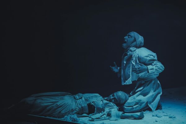 Ianuarie 2026 - un fel de jurnal-scenă-teatru.jpg Sursa:pexels ianuarie