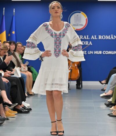 ”Rădăcini” la Londra.jpg Sursa: revista tango rădăcini